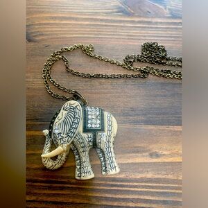 Vintage Carved Resin Ivory Elephant
Pendant Rhinestones 33" Chain necklace
